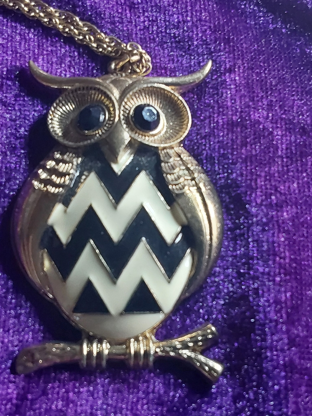 Gold Owl Pendant Necklace with Black and Cream Chevron Inlay